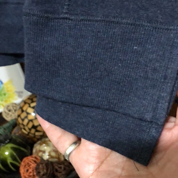 Ladies Wildfox Sweatshirt - Picture 4 of 11